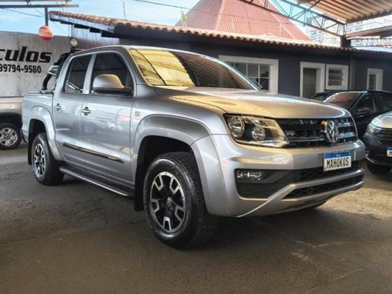VOLKSWAGEN AMAROK 3.0 V6 TDI DIESEL COMFORTLINE CD 4MOTION AUTOMÁTICO